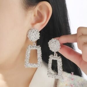 Vintage: Modern Statement Geometric Dangle Earrings.